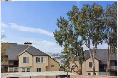 680 Dartmore Lane #260, Hayward, CA 94544 - Photo 2