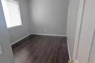 4958 Bay View Cir, Stockton, CA 95219 - Photo 6