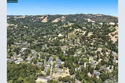 3894 El Nido Ranch Rd, Lafayette, CA 94549 - Photo 22