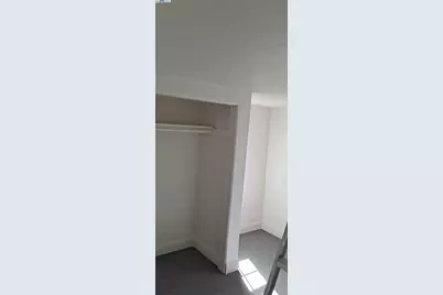 1233 87th Ave, Oakland, CA 94621 - Photo 10