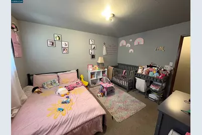 9501 Castlewood Street, Oakland, CA 94603 - Photo 12