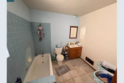 9501 Castlewood Street, Oakland, CA 94603 - Photo 20