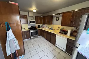 9501 Castlewood St, Oakland, CA 94603 - Photo 6