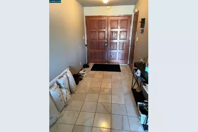 9501 Castlewood Street, Oakland, CA 94603 - Photo 2