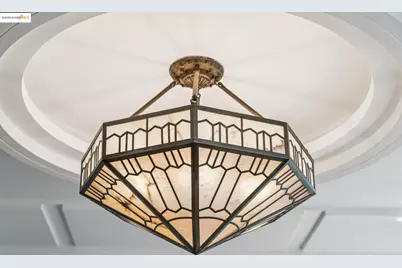 7723 Claremont Ave, Berkeley, CA 94705 - Photo 12