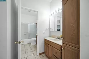 1407 Forest Run, Hercules, CA 94547 - Photo 24