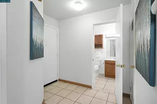 1407 Forest Run, Hercules, CA 94547 - Photo 8