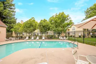 1407 Forest Run, Hercules, CA 94547 - Photo 38