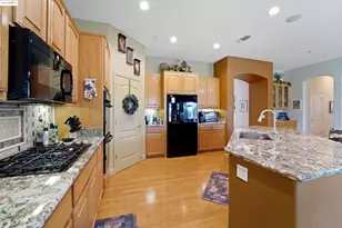 910 Suntan Ln, Brentwood, CA 94513 - Photo 14