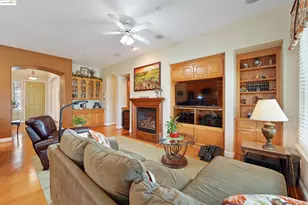 910 Suntan Ln, Brentwood, CA 94513 - Photo 8