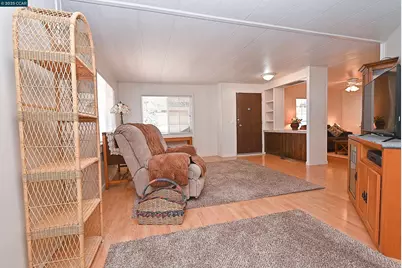 109 Reef Dr #109, Pittsburg, CA 94565 - Photo 6