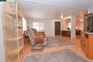 109 Reef Dr, Pittsburg, CA 94565 - Photo 6