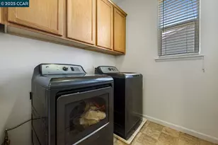 1117 Van Gogh Ln, Patterson, CA 95363 - Photo 28