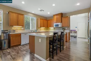 1117 Van Gogh Ln, Patterson, CA 95363 - Photo 20