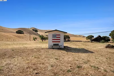 5799 Nortonville, Pittsburg, CA 94565 - Photo 52