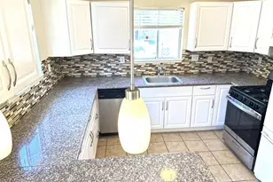 10580 Creekside, Oakland, CA 94603 - Photo 4