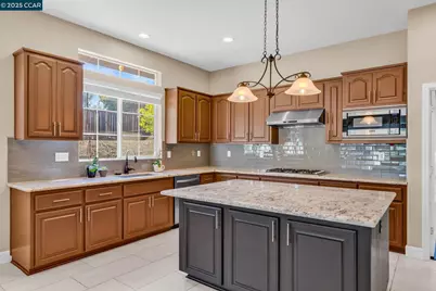 4362 Lynn Dr, Concord, CA 94518 - Photo 14