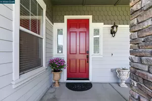 4362 Lynn Dr, Concord, CA 94518 - Photo 2