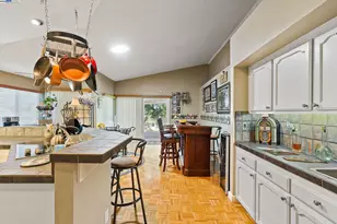 1995 Edgeview Way, Discovery Bay, CA 94505 - Photo 8