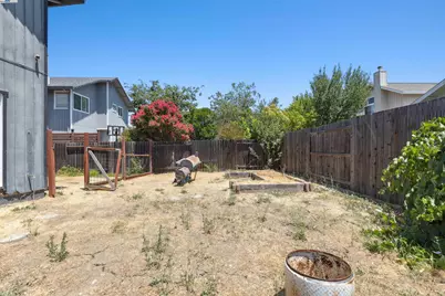 165 Audrey Place, Vacaville, CA 95687 - Photo 12