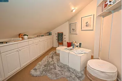 421 Twin Oaks Ln, Walnut Creek, CA 94596 - Photo 22