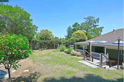 3810 Canyon Way, Martinez, CA 94553 - Photo 16