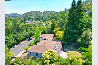3810 Canyon Way, Martinez, CA 94553 - Photo 50