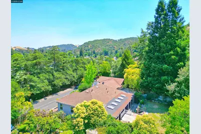 3810 Canyon Way, Martinez, CA 94553 - Photo 2