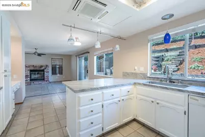 1003 Linda Vista Way, Rio Vista, CA 94571 - Photo 16