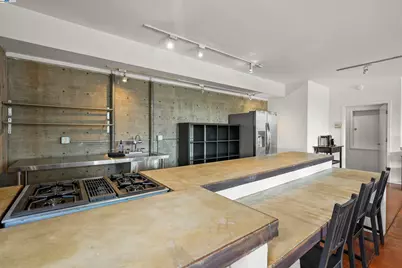 1828 Arrowhead Dr, Oakland, CA 94611 - Photo 6