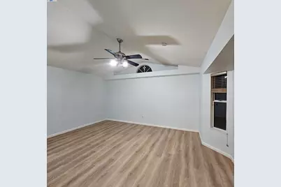 2525 Travao Ln, Tracy, CA 95376 - Photo 12