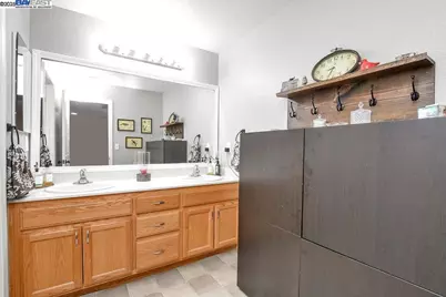 675 Merritt Ct, Discovery Bay, CA 94505 - Photo 24