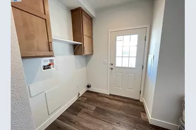 1587 Delemos Ave, Hayward, CA 94544 - Photo 20