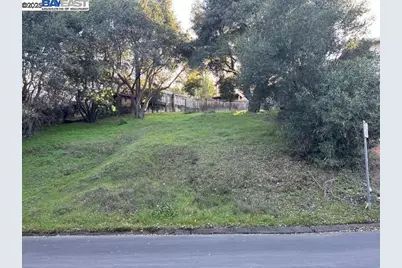 Morse Ave, Hayward, CA 94542 - Photo 2