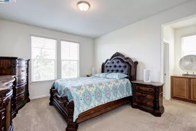 2401 Pleasant Grove Blvd, Roseville, CA 95747 - Photo 14