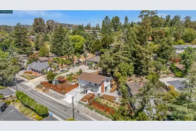 795 Canyon Rd, Redwood City, CA 94062 - Photo 44