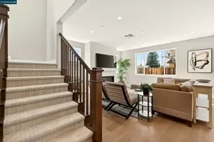 2250 Vandeleur Dr, Napa, CA 94558 - Photo 8