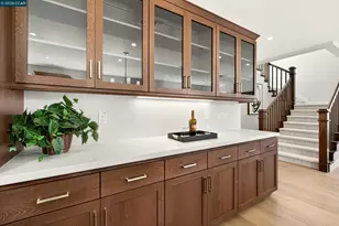 2250 Vandeleur Dr, Napa, CA 94558 - Photo 20