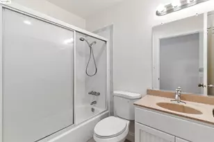 14617 Doolittle Dr, San Leandro, CA 94577 - Photo 10