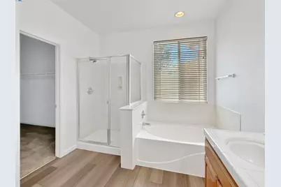 2352 Gretchen Elizabeth Ct, Tracy, CA 95377 - Photo 26