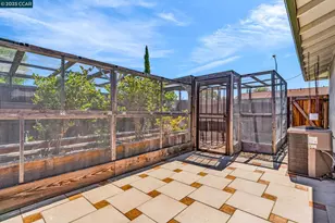 4380 St Charles Pl, Concord, CA 94521 - Photo 34