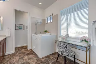 1440 Riva Trigoso Dr, Manteca, CA 95337 - Photo 44