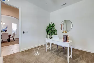 1440 Riva Trigoso Dr, Manteca, CA 95337 - Photo 8