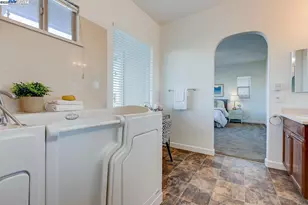 1440 Riva Trigoso Dr, Manteca, CA 95337 - Photo 46