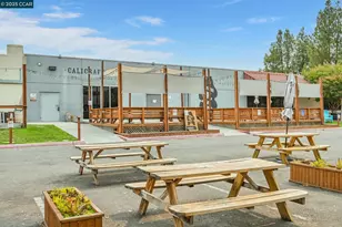 401 Seville Ln, Walnut Creek, CA 94598 - Photo 34