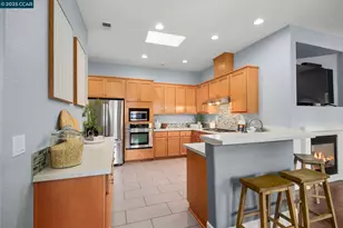 401 Seville Ln, Walnut Creek, CA 94598 - Photo 10