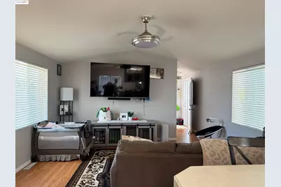 177 Rose Marie Ln, Concord, CA 94518 - Photo 6