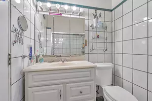 1706 Center St, Oakland, CA 94607 - Photo 18