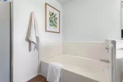 21103 Gary Dr #303, Hayward, CA 94546 - Photo 30