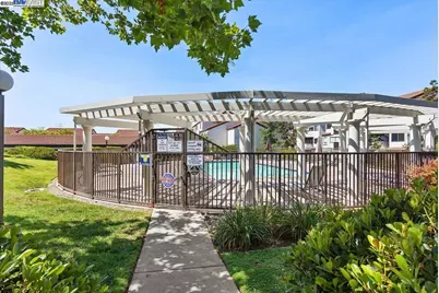 21103 Gary Dr #303, Hayward, CA 94546 - Photo 40